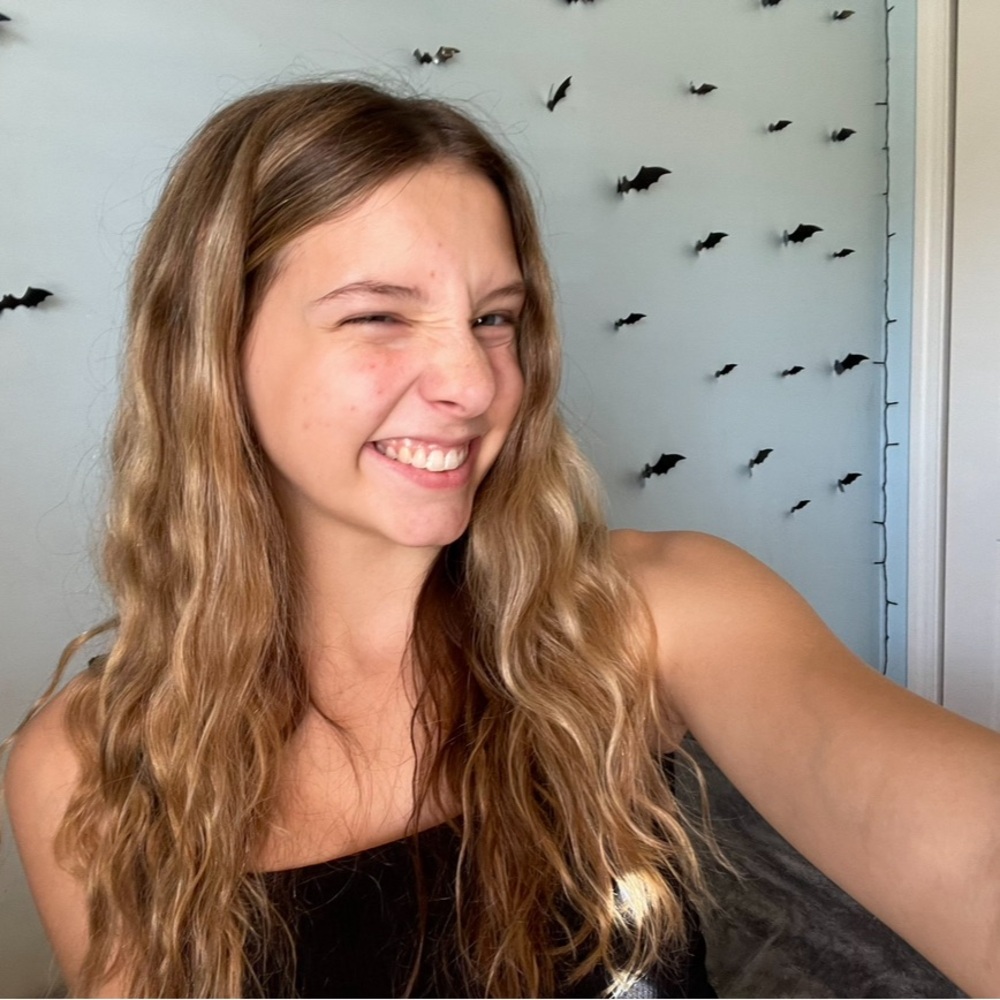 Meet your Posher, Katelyn